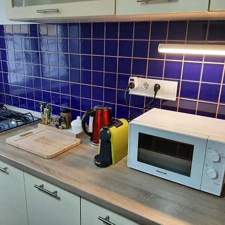 Olívia Apartman *